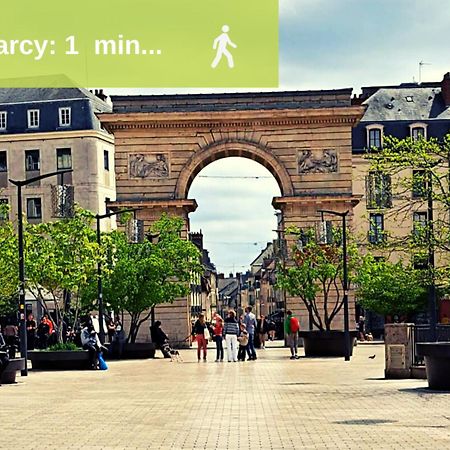 Le Devosge Apartment Dijon Bagian luar foto