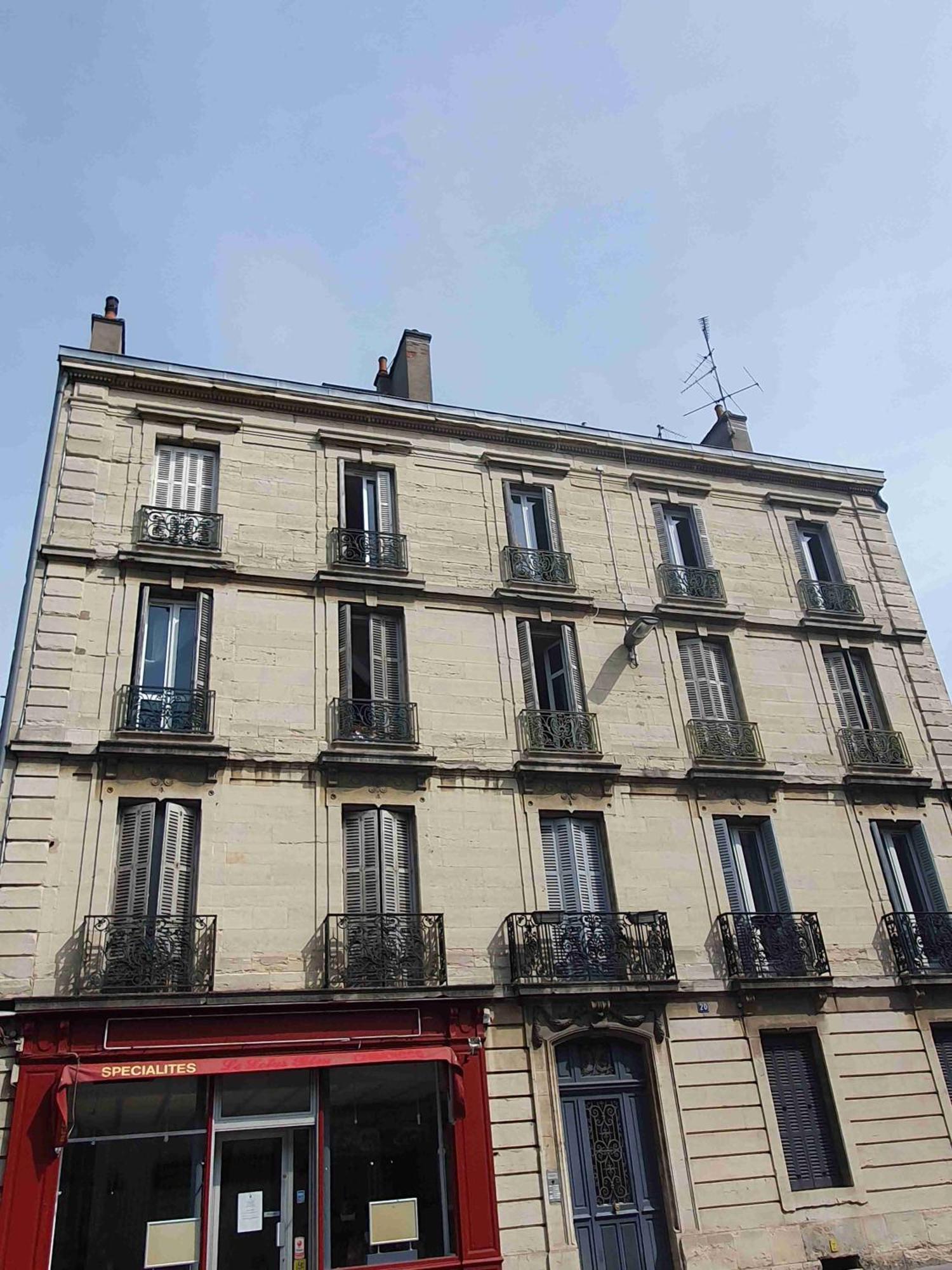 Le Devosge Apartment Dijon Bagian luar foto